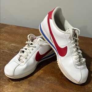 Nike White and Red Cortez Sneakers Classic Design